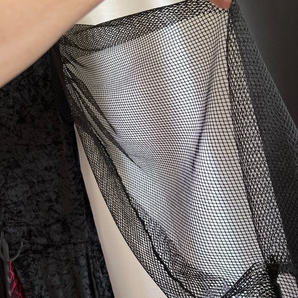 Renaissance Full length Dress Black &‎ Red Crushed Velvet Lace Up Medieval READ - Picture 6 of 10